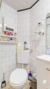 1. OG Badezimmer 2 - 