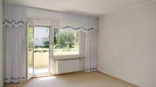Wohnzimmer - 3 Zimmer Etagenwohnung in Berlin