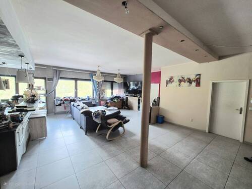 Wohnzimmer/Küche - Mehrfamilienhaus, Wohnhaus mit 707,00 m&sup2; in Bad Herrenalb zum Kaufen