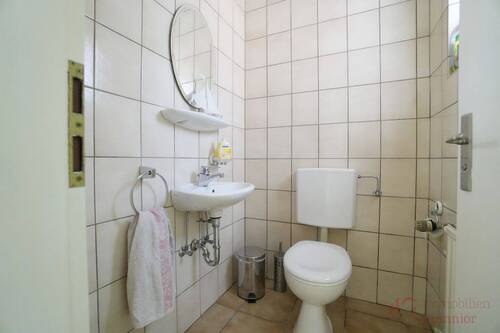 Gäste-WC (Anbau) - 