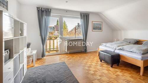 1. OG Elternschlafzimmer 1 - 