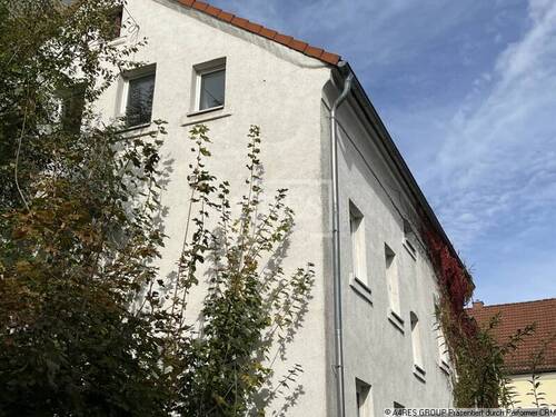 Objektansicht - Mehrfamilienhaus, Wohnhaus mit 287,50 m&sup2; in Wilkau-Haßlau zum Kaufen