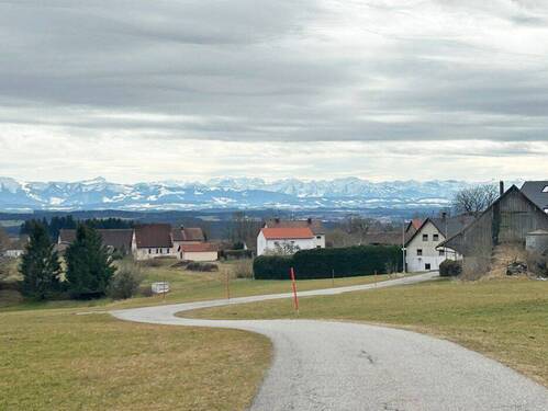 Die Bergsicht - 7 Zimmer Mehrfamilienhaus, Wohnhaus zum Kaufen in Bad Wurzach