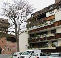 Wohnen an der historischen Stadtmauer: 5-Zi. Whg m. zwei Balkonen Sebalder Altstadt Wohnung kaufen - Nürnberg