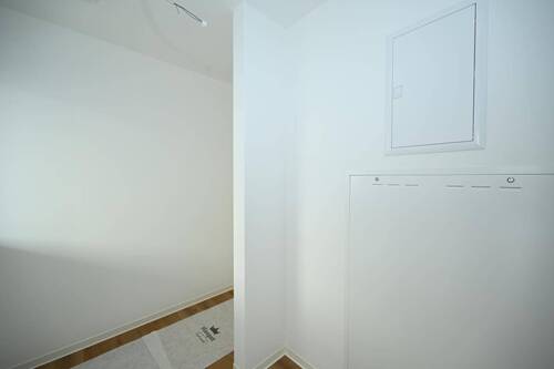 Windfang mit Garderobe - 