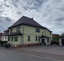 Großes Anwesen mit großem Pool in guter Lage von Breitungen - Breitungen/Werra