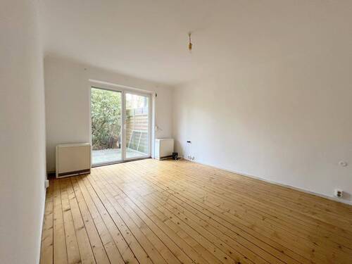 Beispielfoto Wohnzimmer - Mehrfamilienhaus, Wohnhaus zum Kaufen in Hamburg