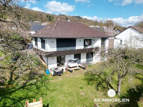 Gartenansicht - 8 Zimmer Bungalow zum Kaufen in Hameln