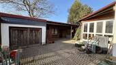 Partyraum und Garage - 