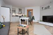 Bild1 - Sehr schöne, modern möblierte Wohnung mit Terrasse und TG in Leonberg