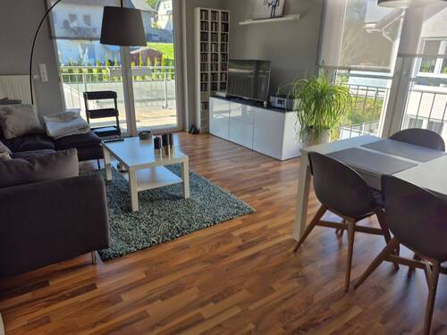 Wohnzimmer - Gemütliche 2 - Zimmer Wohnung zur Miete