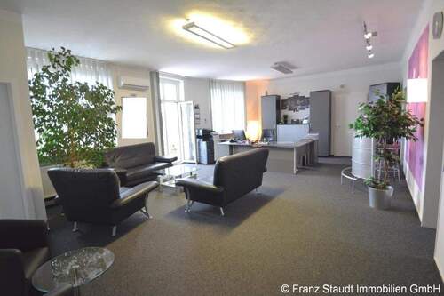 Büro - Repräsentative Büro- oder Praxisräume in Aschaffenburg