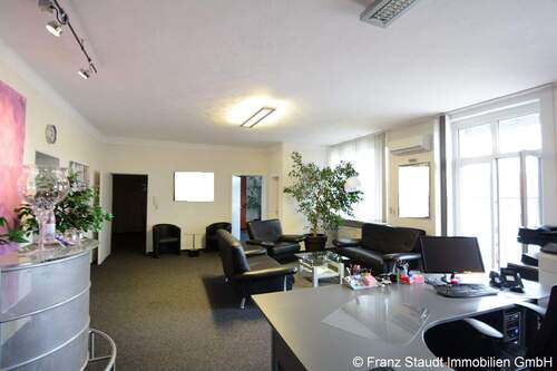 Büro - Büro mit 202,20 m&sup2; in Aschaffenburg zur Miete