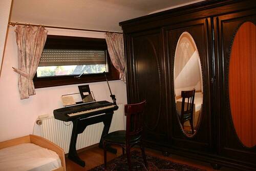 Schlafzimmer-003-1-OG - 