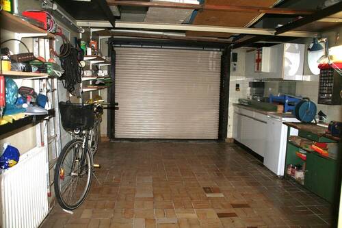 Garage - 