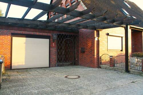 Aussenansicht-001 - 5 Zimmer Doppelhaushälfte zum Kaufen in Laatzen