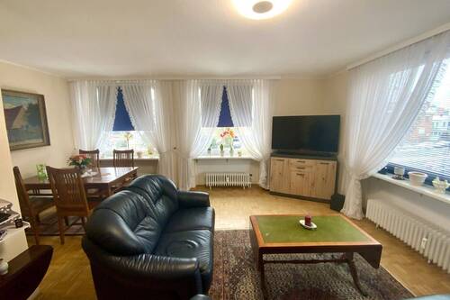 Wohnbereich/ Essbereich - 2 Zimmer Etagenwohnung in Lübeck