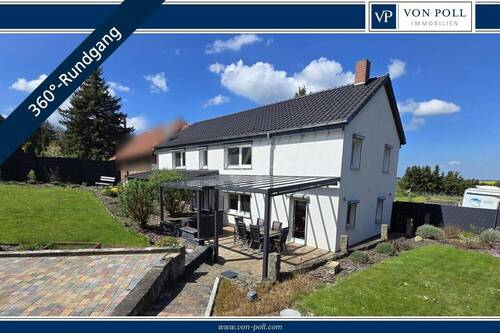 Titel 360 - Saniertes Einfamilienhaus mit großzügigem Garten für entspanntes Wohnen