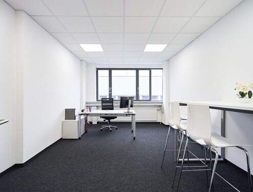 Büro - Erfolgreich arbeiten ohne Sorgen: Exklusives, komplett möbliertes Büro zum All-Inclusive-Preis!