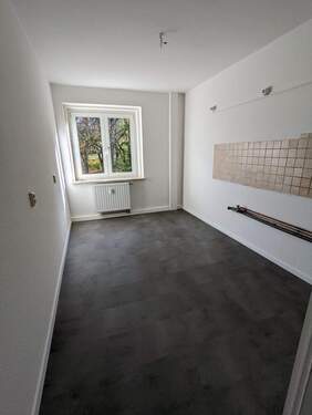Küche - 2 Zimmer Etagenwohnung zur Miete in Plauen