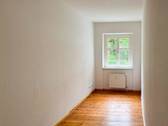 Schlafzimmer - 2 Zimmer Etagenwohnung zum Kaufen in Berlin