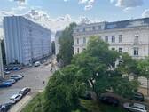freiläufiger Blick aus Wohnung - 