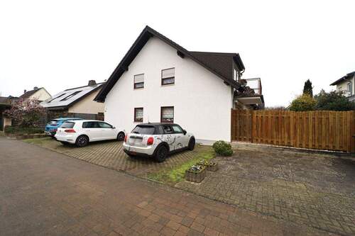 Hausansicht - 3 Zimmer Etagenwohnung zum Kaufen in Swisttal