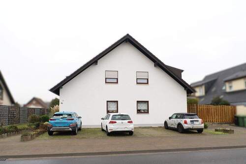 Hausansicht - 3 Zimmer Etagenwohnung in Swisttal