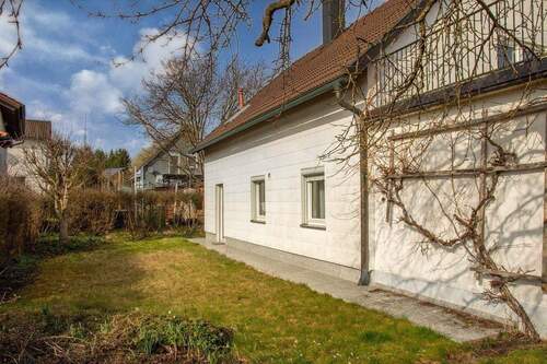 Rückansicht - 4 Zimmer Einfamilienhaus in Pilsting