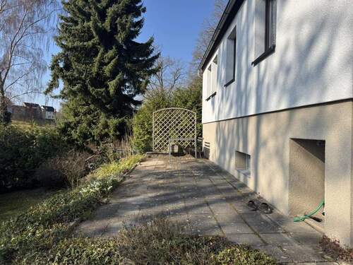 Terrasse - 2 Zimmer Mehrfamilienhaus, Wohnhaus in Weißenborn