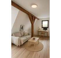 Sanierte 3-Zi.-Whg. mit Einbauküche und Balkon - Neustadt an der Aisch