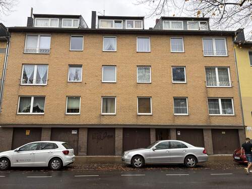 Hausfront_2 - Mehrfamilienhaus, Wohnhaus zum Kaufen in Aachen