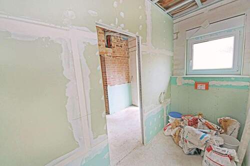 vorbereitetes Gäste-WC im EG - 