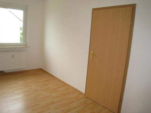 Kinderzimmer 1 - Etagenwohnung mit 70,40 m² in Weißenfels zur Miete