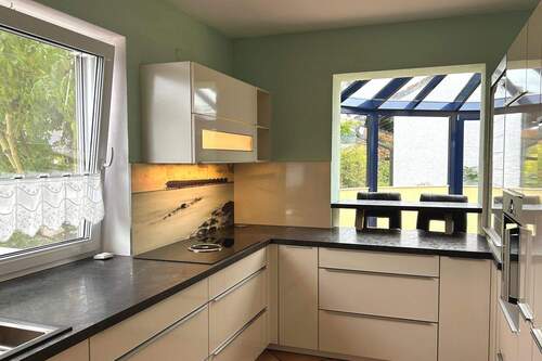 Küche (inkl.) im EG - 