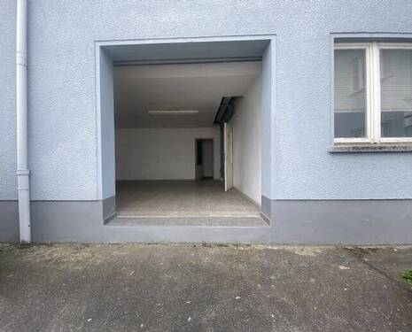 Bild 5 - ++ Günstige große Lagerfläche Werkstatt mit Rolltor ++ in Niederwiesa