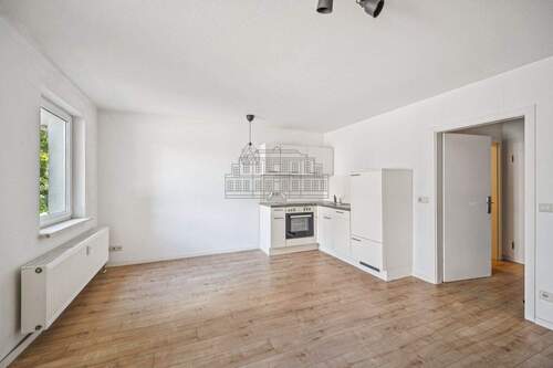 Wohnbereich - 1 Zimmer Etagenwohnung zum Kaufen in Leipzig