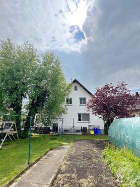 Bild1 - Einfamilienhaus in ruhiger und sonniger Lage mit schönem Garten!