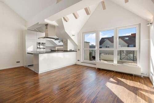 Wohnzimmer - 3 Zimmer Etagenwohnung zum Kaufen in Frankfurt am Main