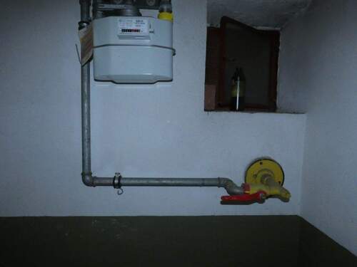 Gasanschluß - 