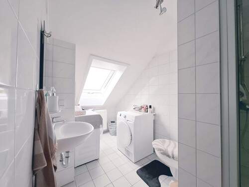 Bad - 1 Zimmer Etagenwohnung zur Miete in Magdeburg / Alte Neustadt