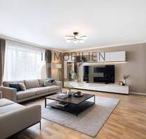 Modernisierte 4-Zimmer-Wohnung mit Balkon, Garten + zusätzlichem Dachgeschoss 82m² zur individuellen Ausbaureserve! - Regensburg / Harting Burgweinting-Harting