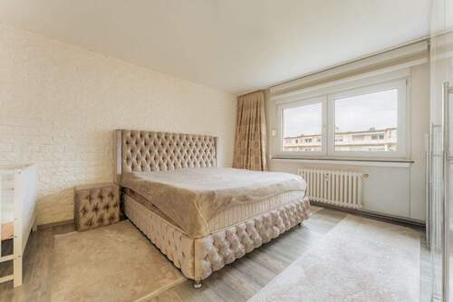 Schlafzimmer - Etagenwohnung mit 64,00 m&sup2; in Leverkusen zum Kaufen