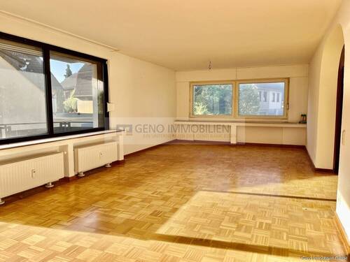 Wohnraum OG - Mehrfamilienhaus, Wohnhaus mit 143,00 m&sup2; in Essen / Bedingrade zum Kaufen