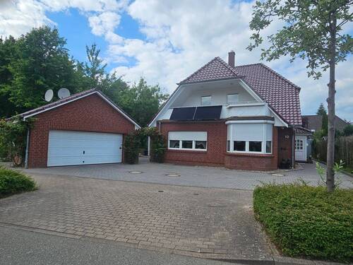 20250530_170040.jpg - Mehrfamilienhaus, Wohnhaus mit 180,00 m² in Schwarzenbek zum Kaufen