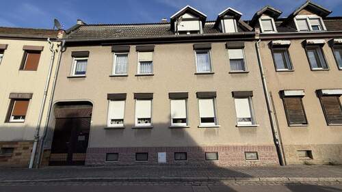 Ansicht - 6 Zimmer Reihenmittelhaus zum Kaufen in Markranstädt