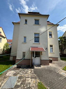 Rückansicht - 9 Zimmer Mehrfamilienhaus, Wohnhaus zum Kaufen in Böhlen