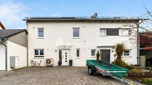 Außenansicht 2 - 4 Zimmer Doppelhaushälfte zum Kaufen in Wolnzach