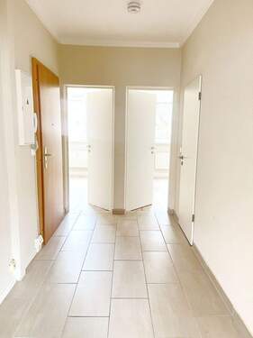 Flur - Musterbild.jpeg - 