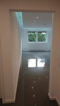 Bild 2 - 2 Zimmer Etagenwohnung zur Miete in Veitshöchheim